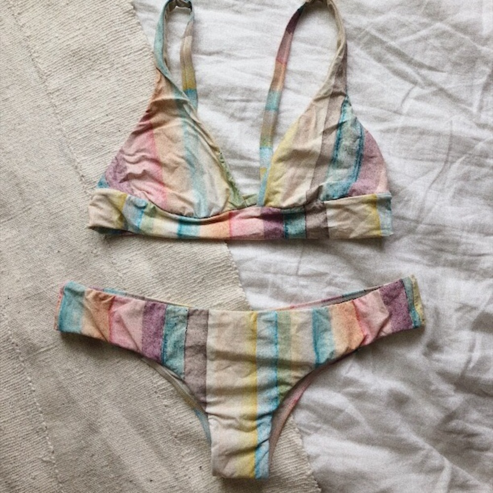 Colorful Billabong Bikini Set